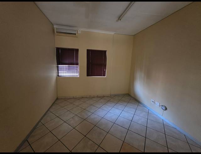 921.50M² BUSINESS TO LET IN SASOLBURG EXT 5